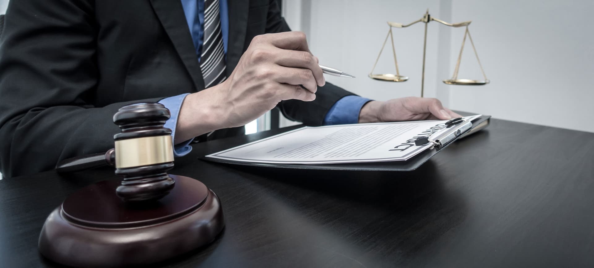 A Guide to Divorce Alaska Lawyers